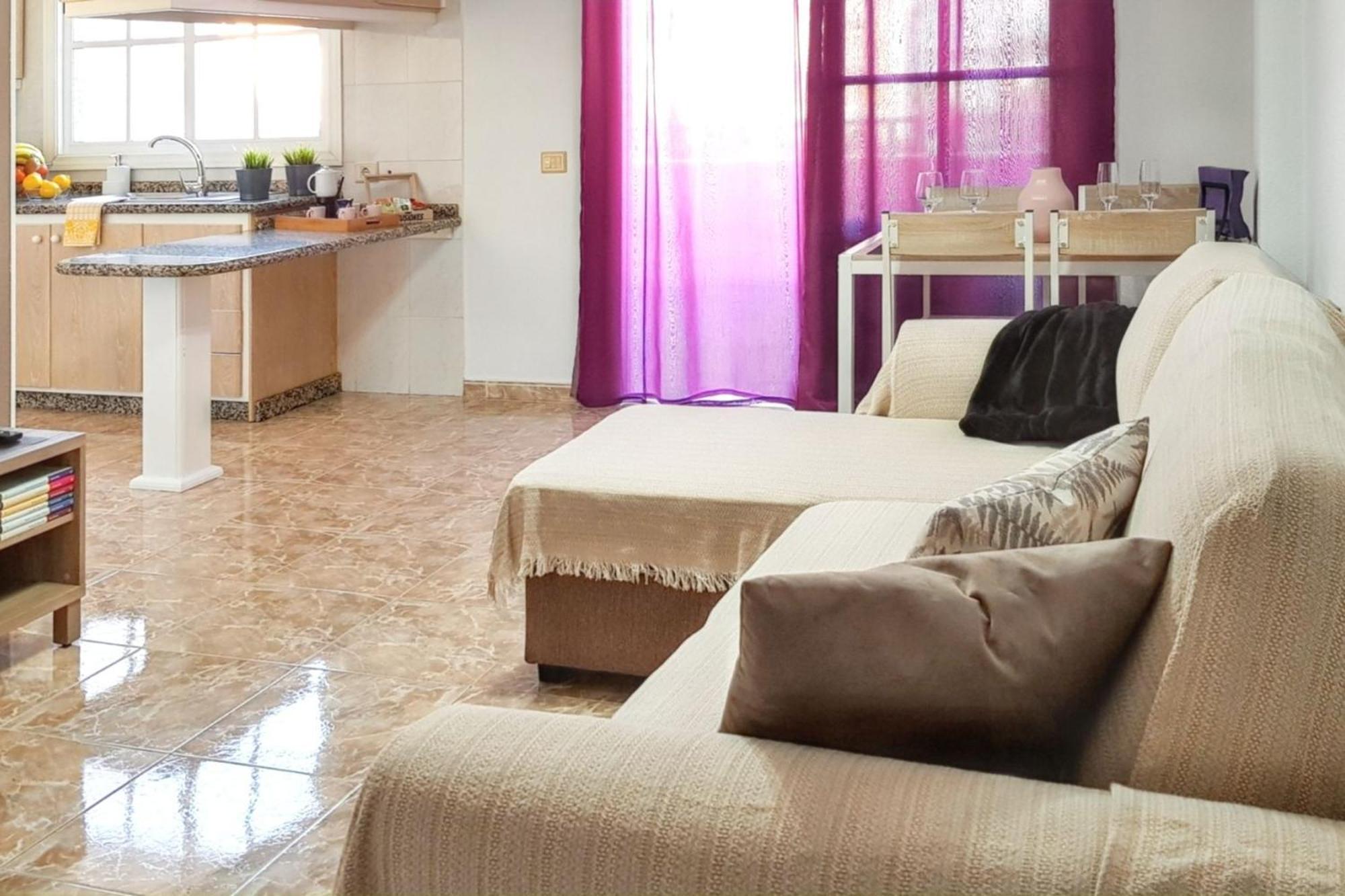 Bright Apartment In Puerto De Santiago 65 M² Terrace 외부 사진